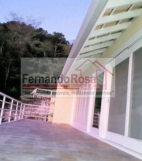 Casa de Condomínio à venda com 5 quartos, 530m² - Foto 2