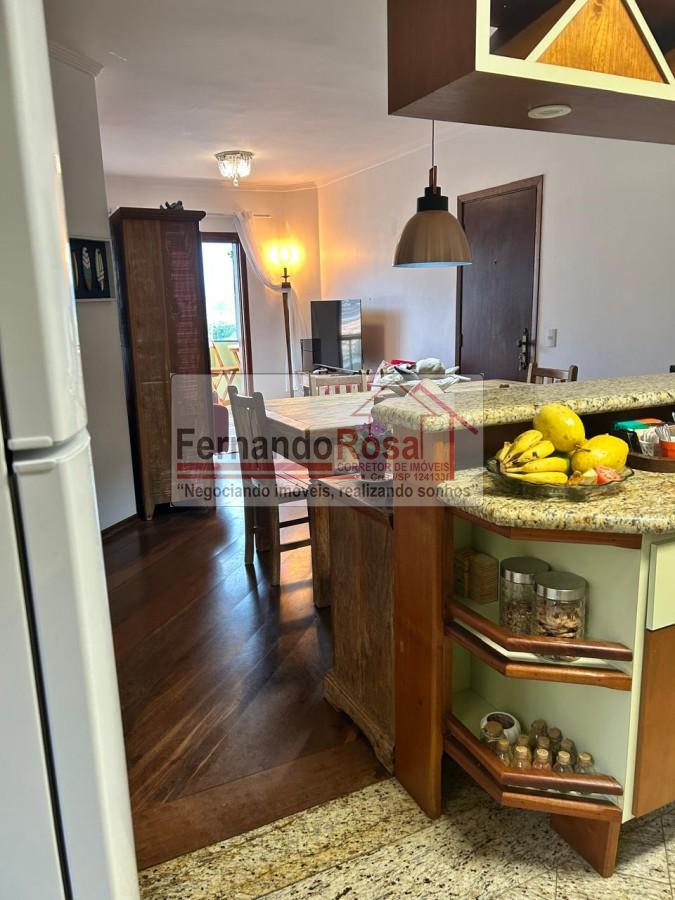 Apartamento à venda com 2 quartos, 78m² - Foto 2