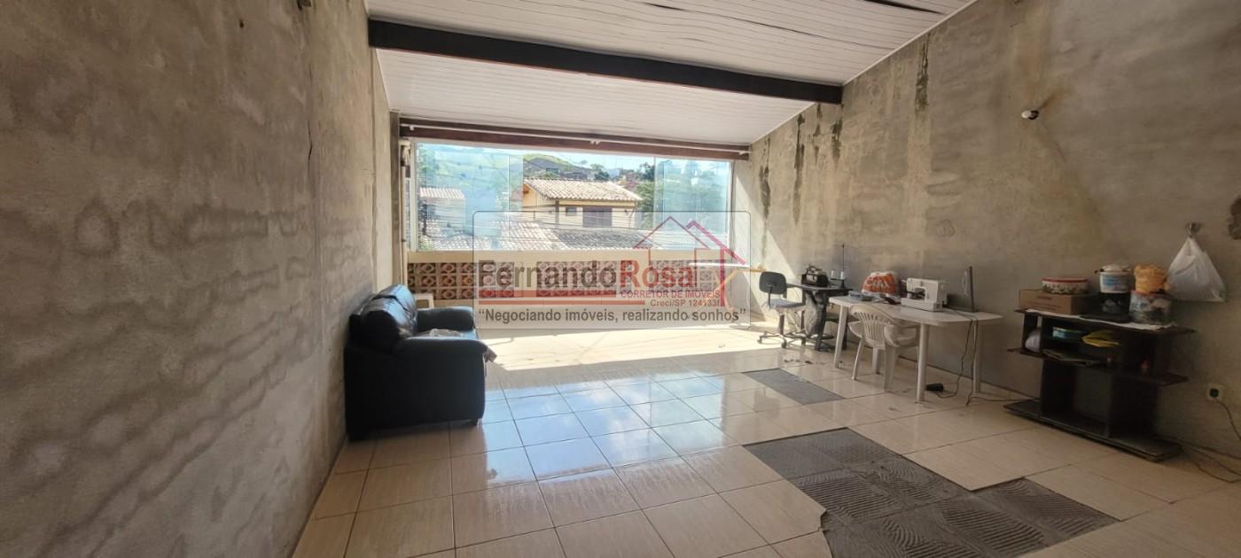 Casa à venda com 5 quartos, 143m² - Foto 2