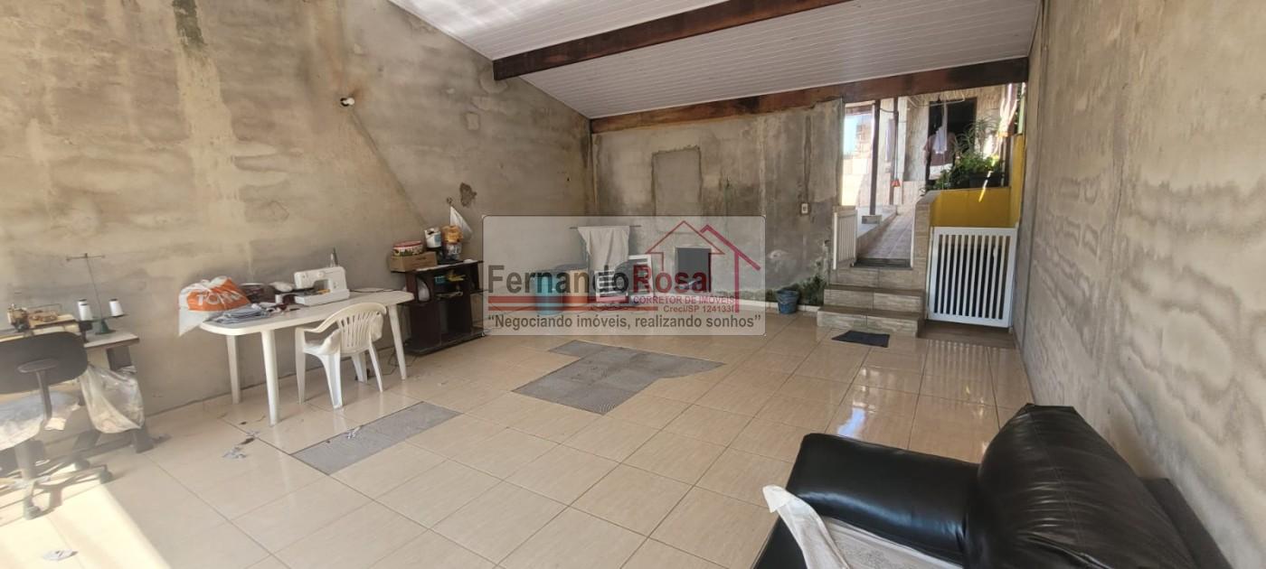 Casa à venda com 5 quartos, 143m² - Foto 3