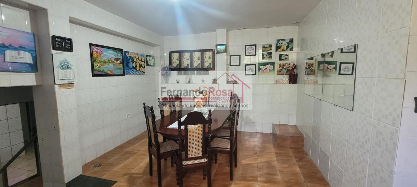 Casa à venda com 5 quartos, 143m² - Foto 16