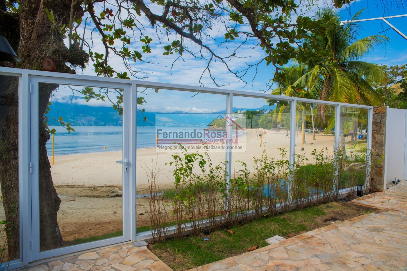 Casa de Condomínio à venda com 3 quartos, 156m² - Foto 1