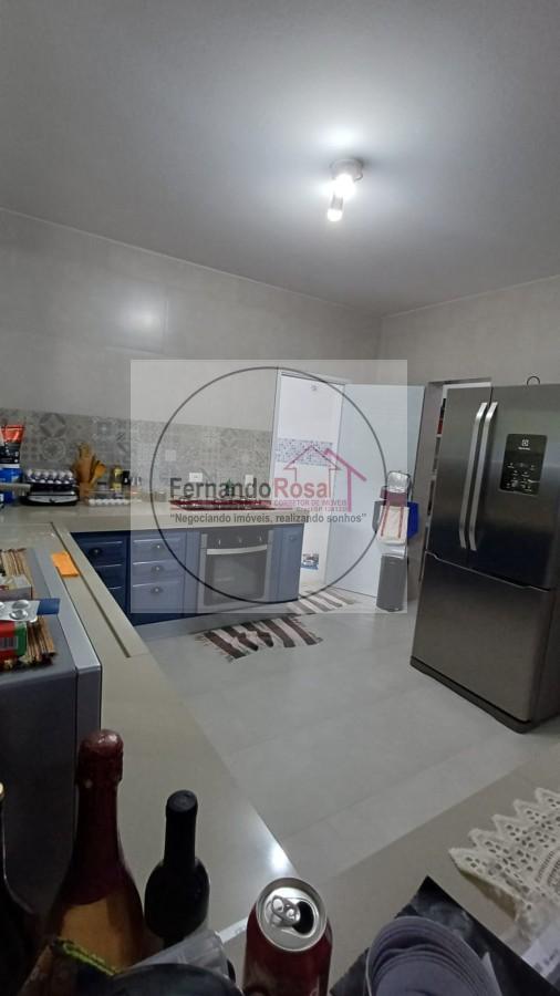 Casa, 3 quartos, 250 m² - Foto 26