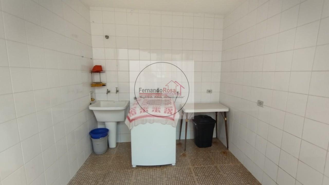 Casa à venda com 4 quartos, 235m² - Foto 8