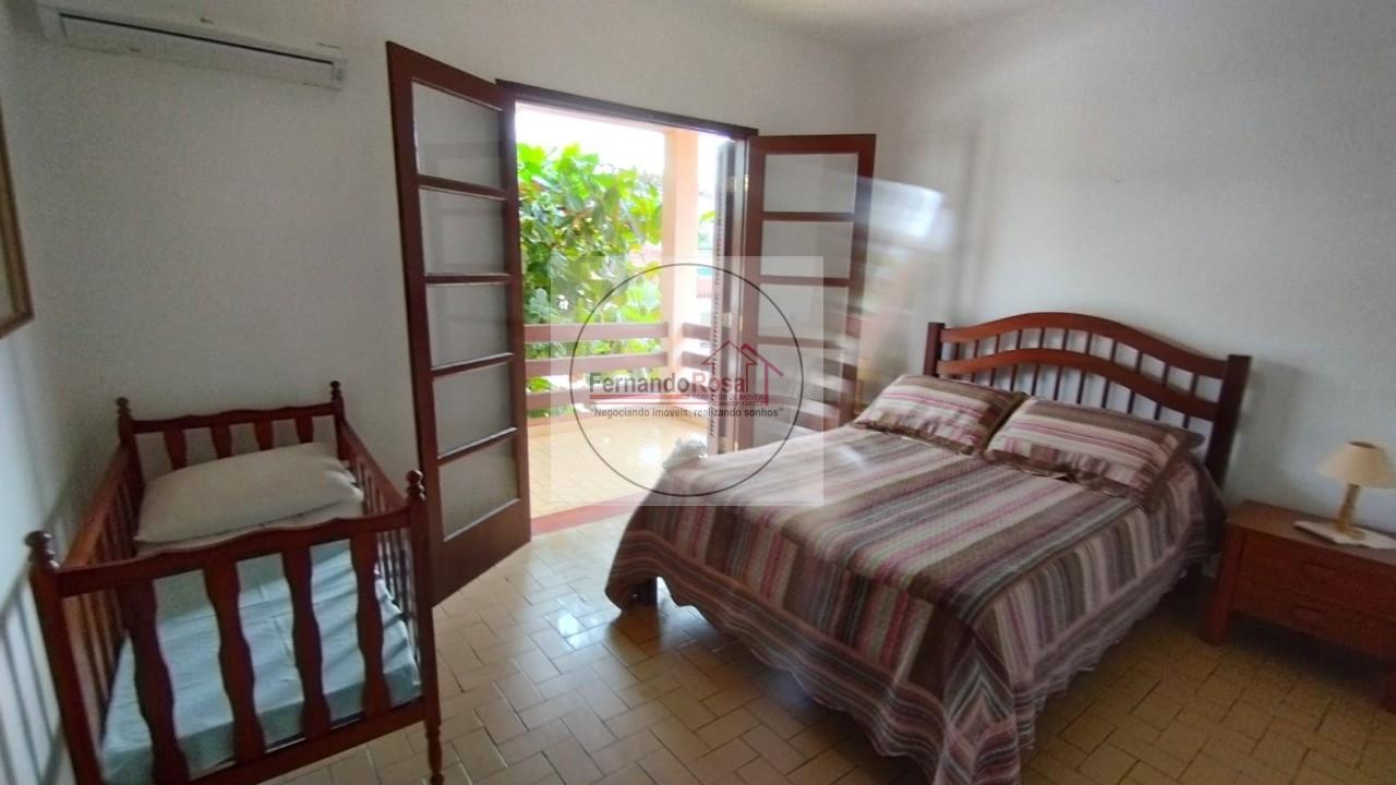 Casa à venda com 4 quartos, 235m² - Foto 12
