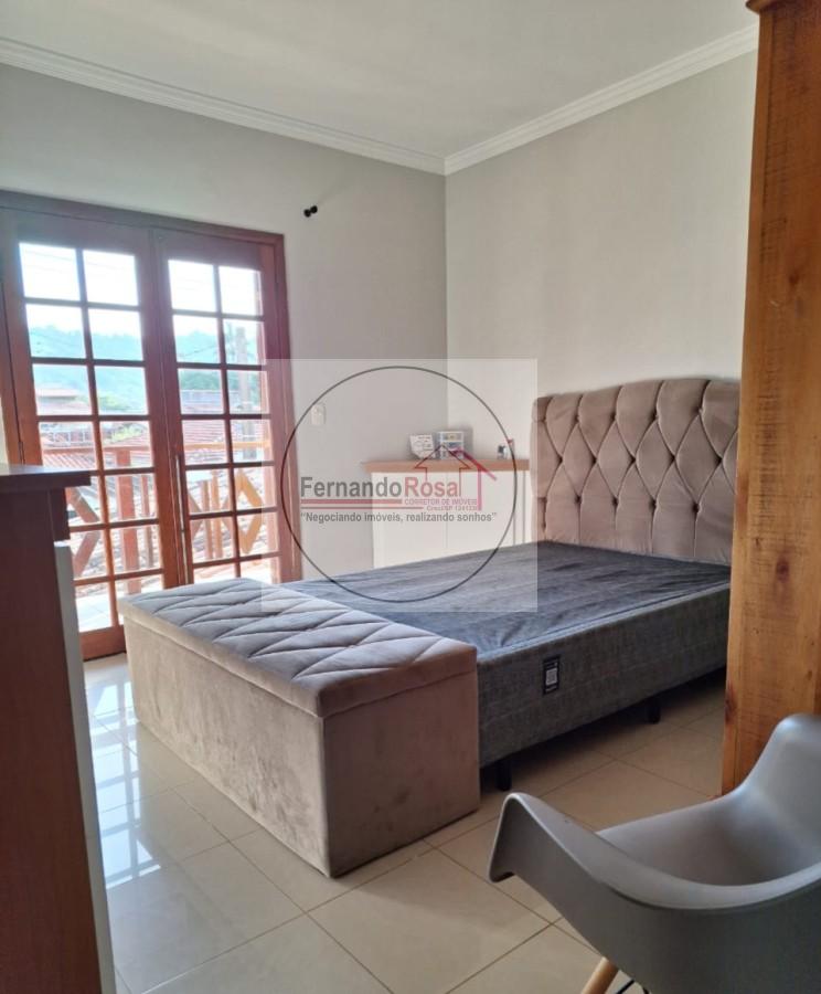 Casa à venda com 3 quartos, 220m² - Foto 14