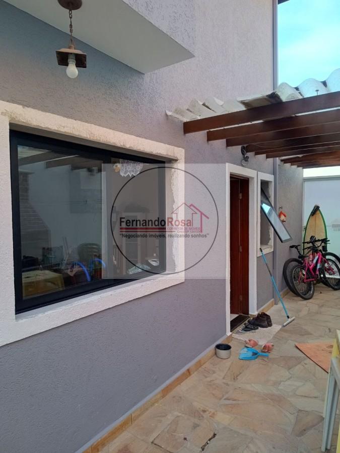 Casa à venda com 3 quartos, 220m² - Foto 3