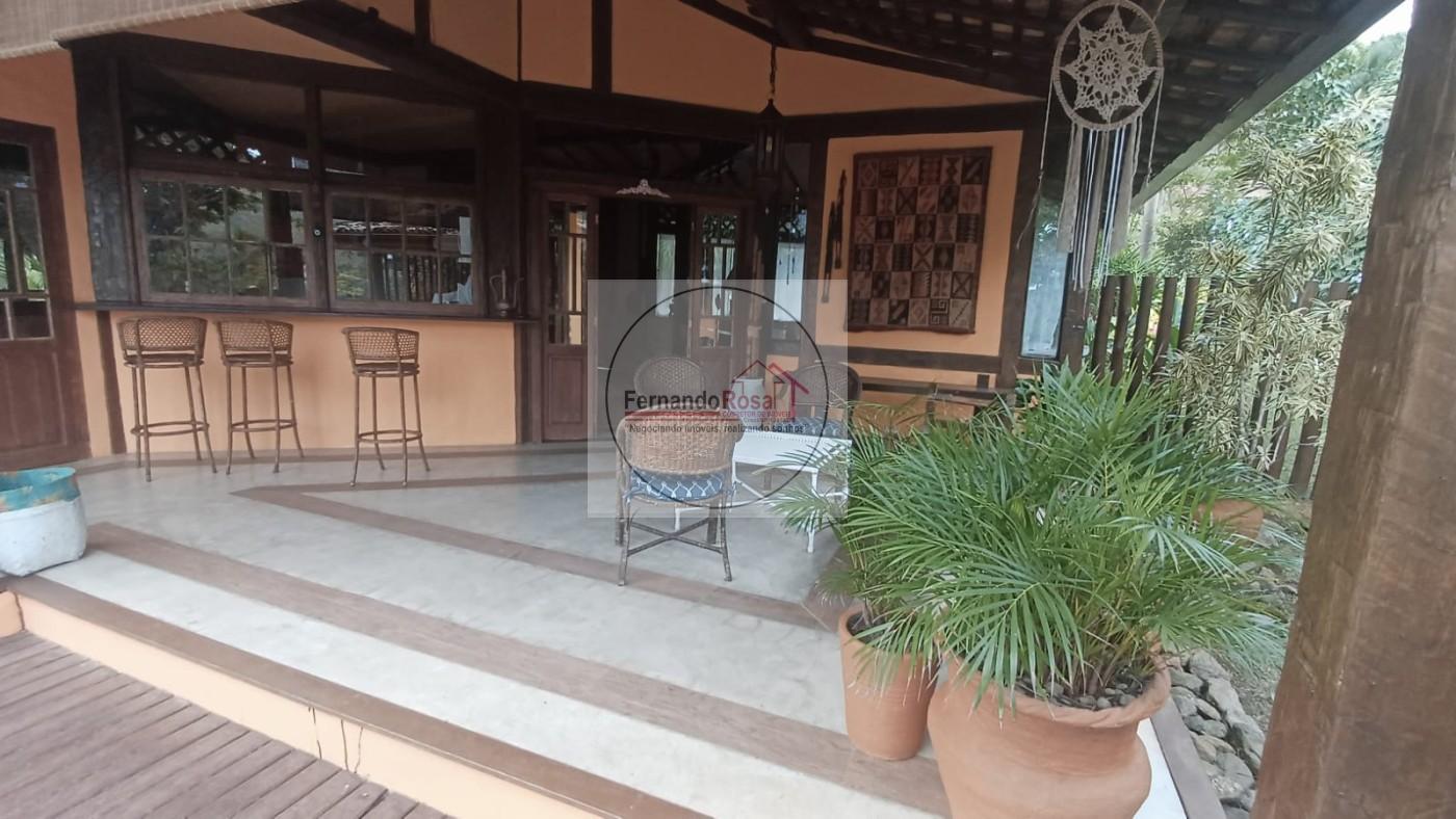 Casa, 3 quartos, 215 m² - Foto 4