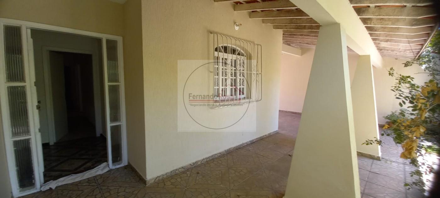 Casa, 3 quartos, 239 m² - Foto 1