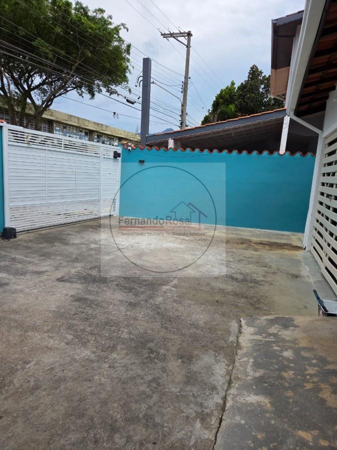 Casa, 3 quartos, 196 m² - Foto 2