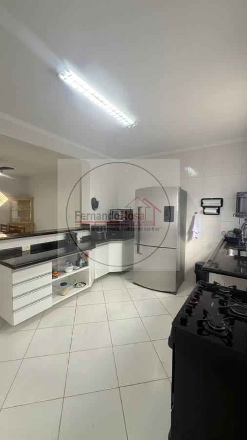Casa, 4 quartos, 295 m² - Foto 22