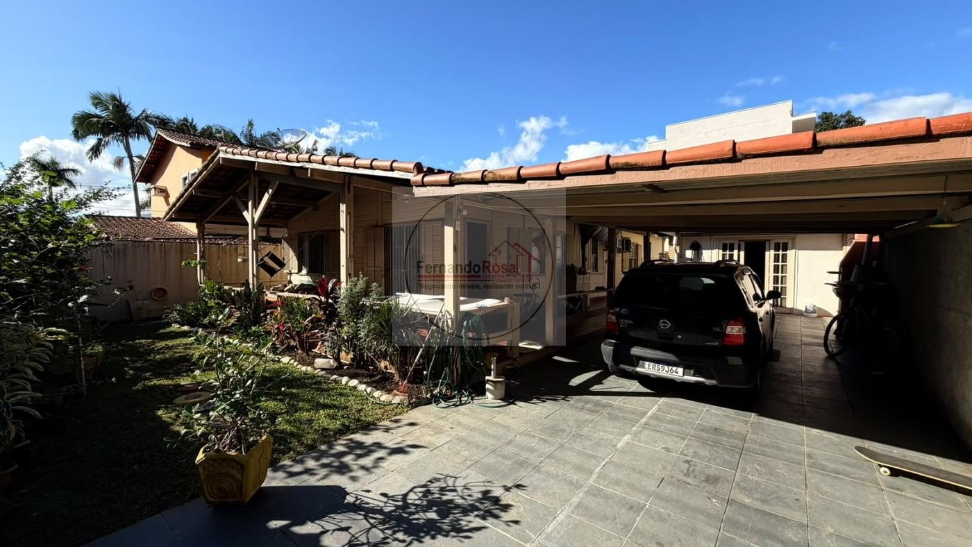 Casa, 5 quartos, 215 m² - Foto 3
